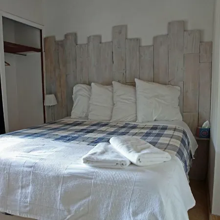 Camp De Base Gæstehus